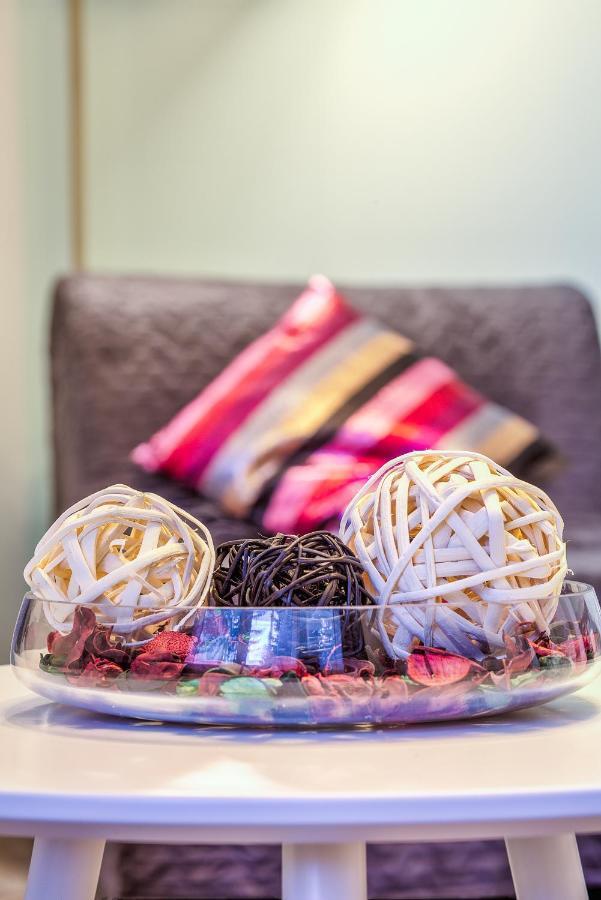 5 Min To Everything-Stylish-Modern-Old City Center Braşov Esterno foto